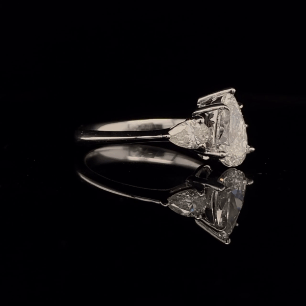 Pear Brilliant Solitaire Ring - 1 Carat