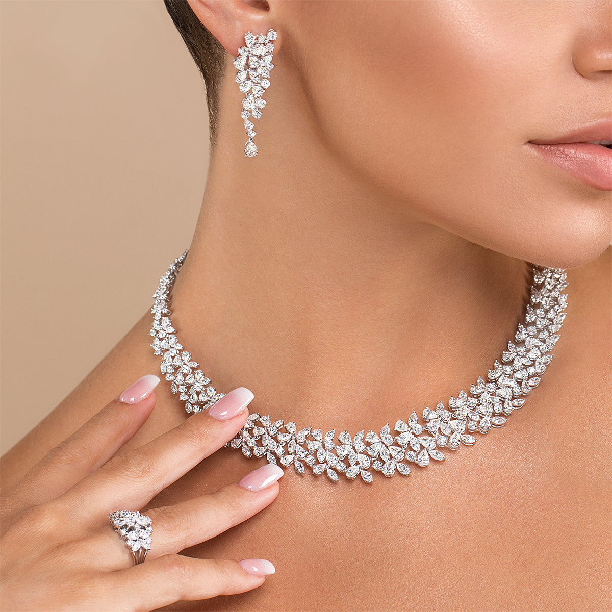 Cluster Shaped Bridal Diamond Necklace