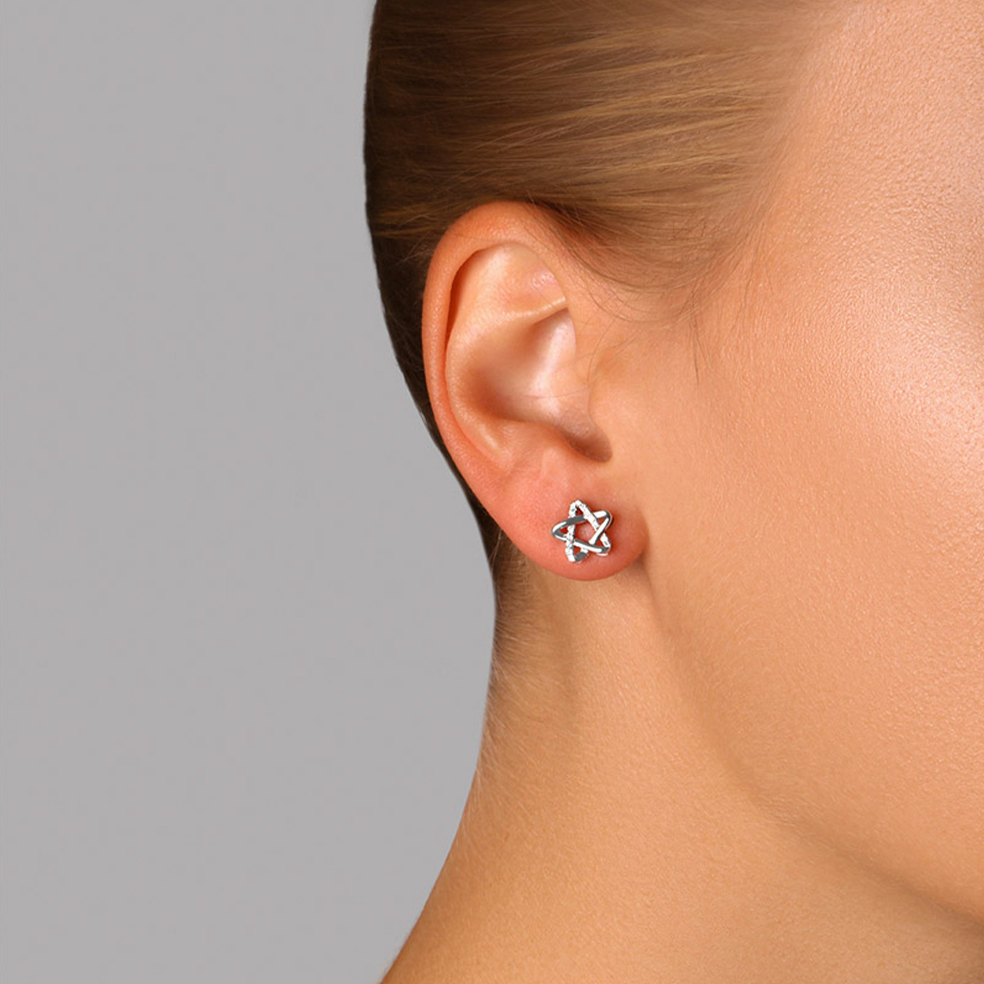 Star Round Diamond Stud Earrings