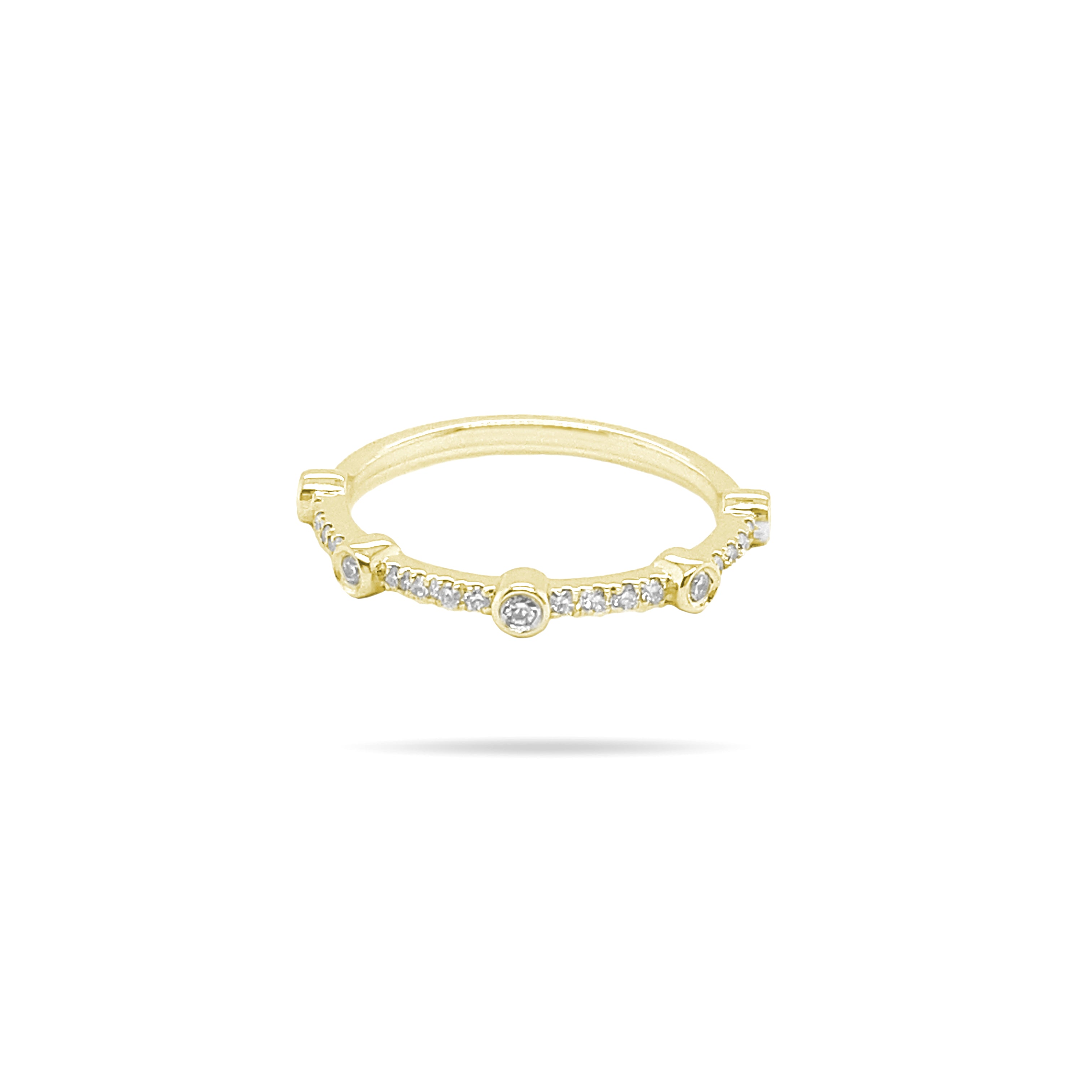 Round Diamond Link Ring