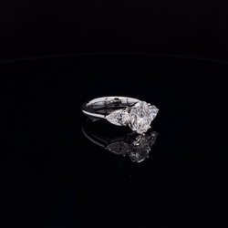 Oval Diamond Engagement Ring