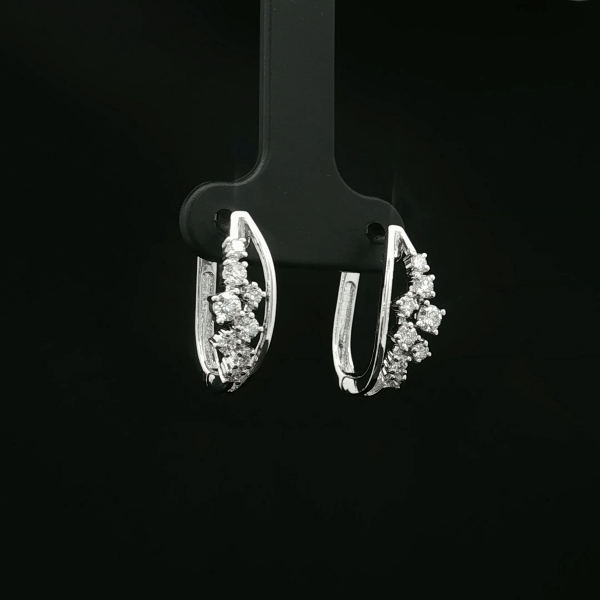 Messy Round Diamond Huggie Earrings