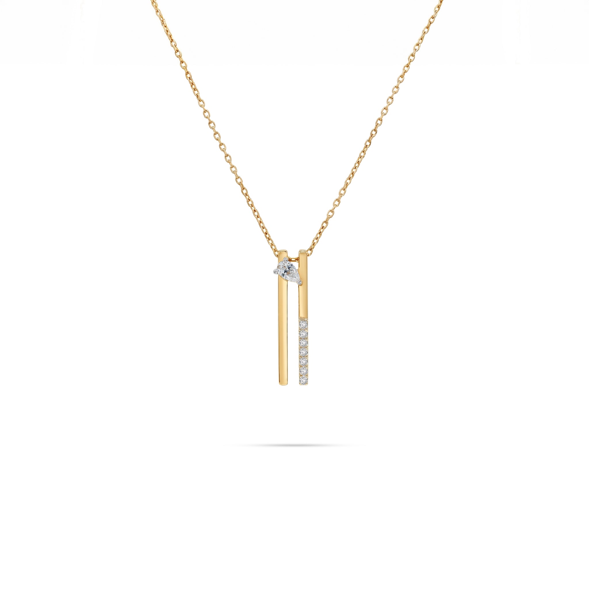 Two-Layer Pear Round Diamond Pendant