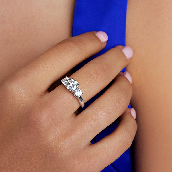 Round Shape Solitaire Diamond Engagement Ring - Book An Appointment