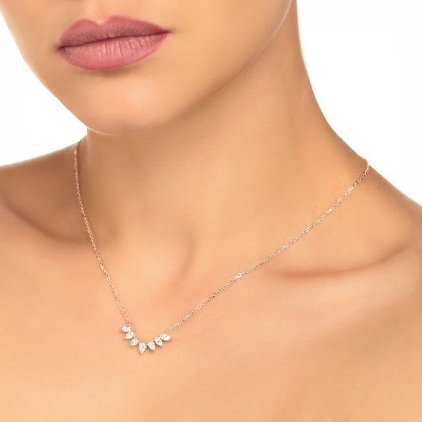 arc shaped pear diamond pendant model photo