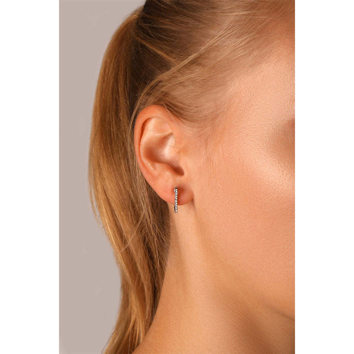 V Shaped Huggie Round Diamond Earrings Solitaire Jewels